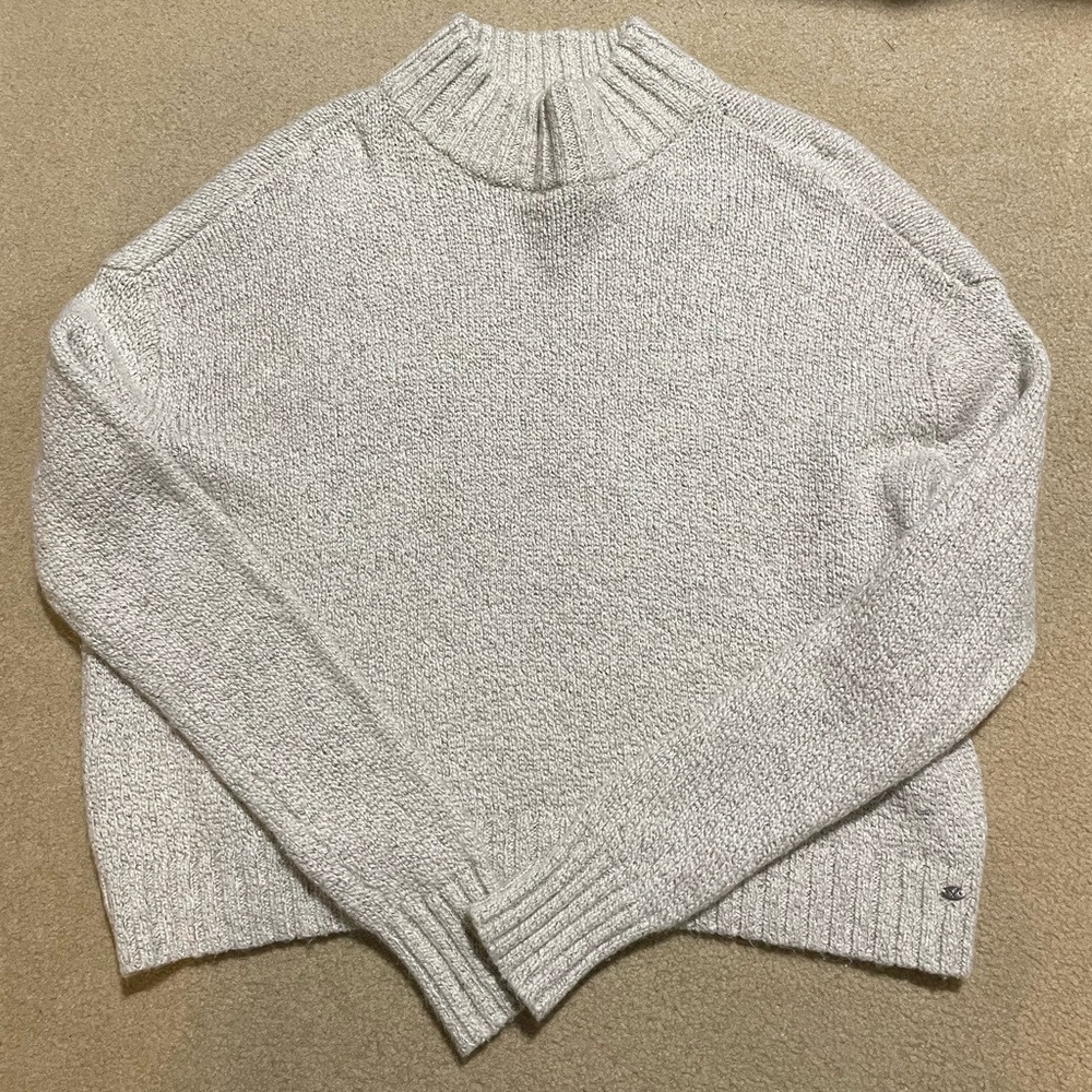 American Eagle Outfitters Turtleneck Sweater
